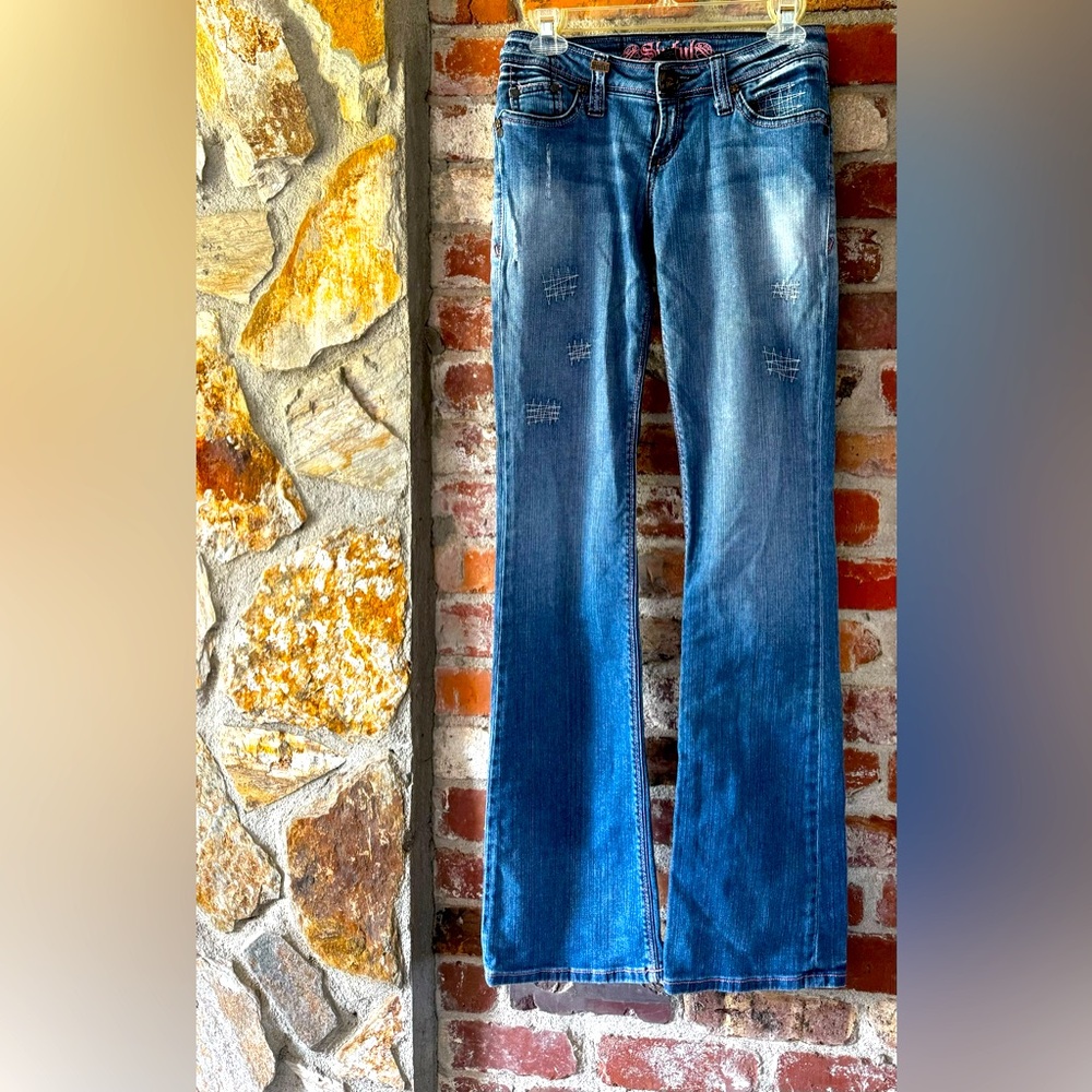 Sinful, jeans, waist 24 inseam 34, excellent condition, like brand new, womans.